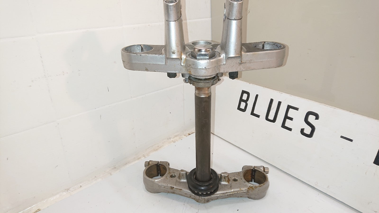 Suzuki GSF 600 Bandit Mk2 Yoke Complete