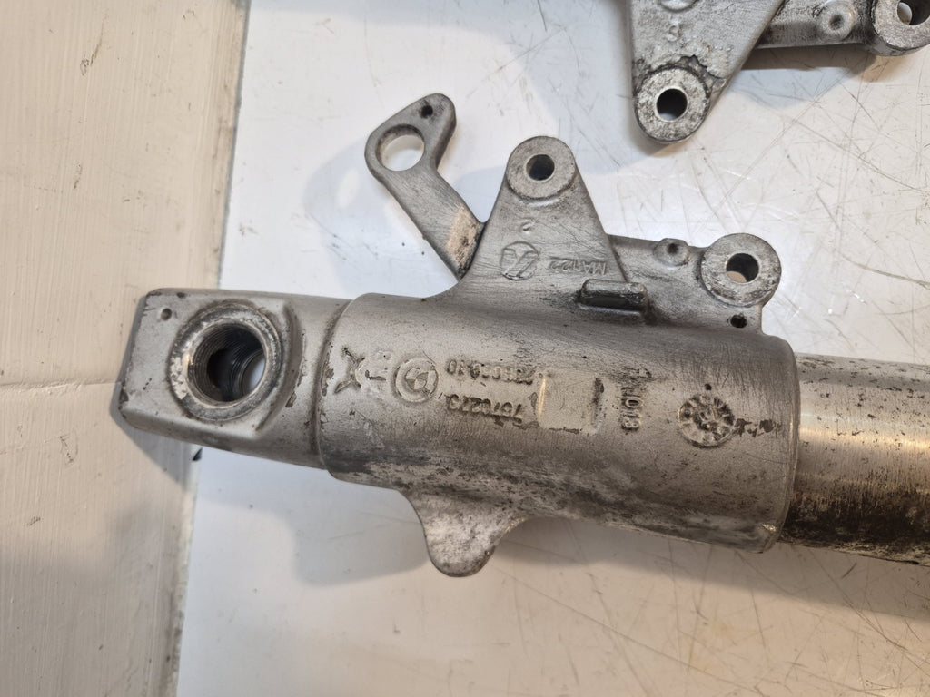 BMW R 1200 RT Forks