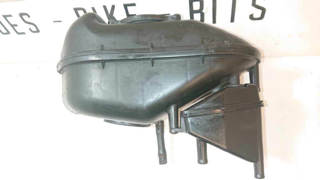 Suzuki SV 650 Air Box