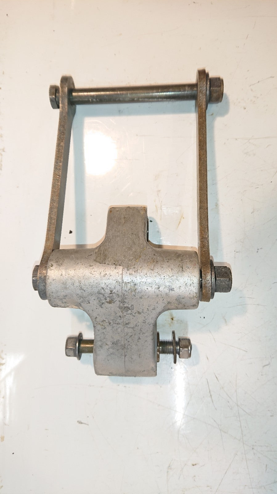 Yamaha FZS 600 FAZER Mono Shock Lower Mount, Linkage