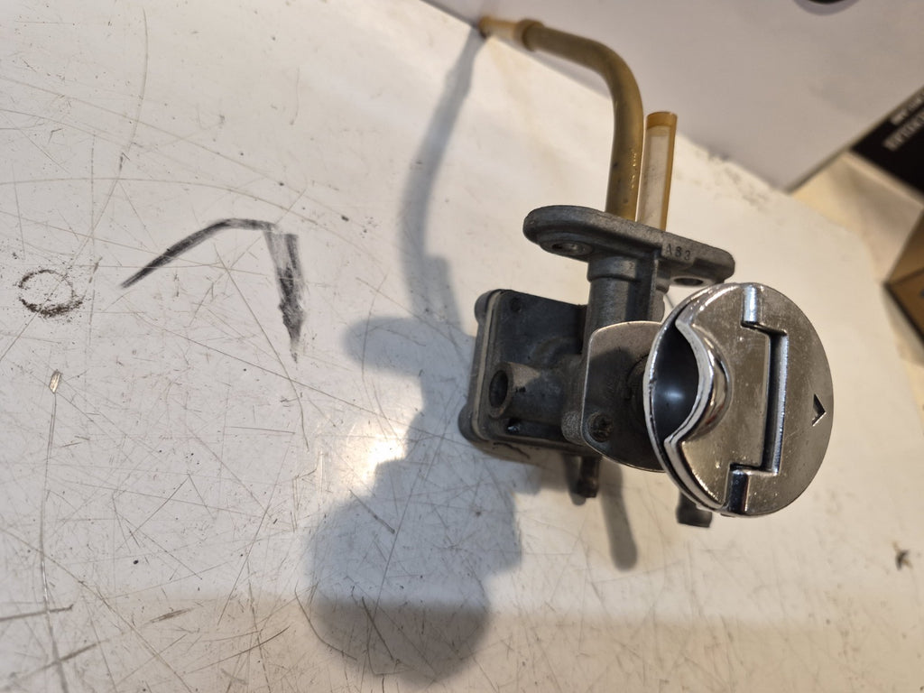 Kawasaki KLE 500 Petlock, Fuel Tap