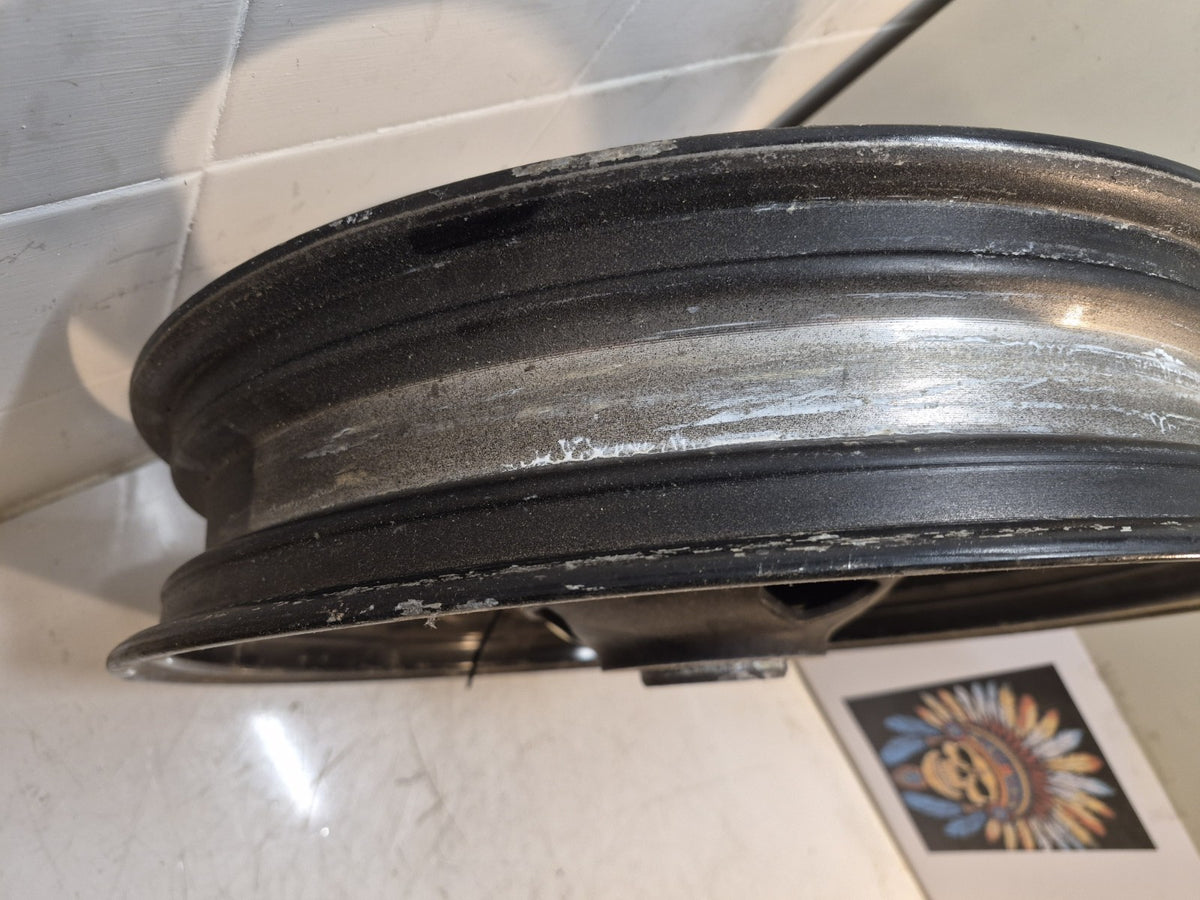 Yamaha FZS 600 Fazer Front Wheel