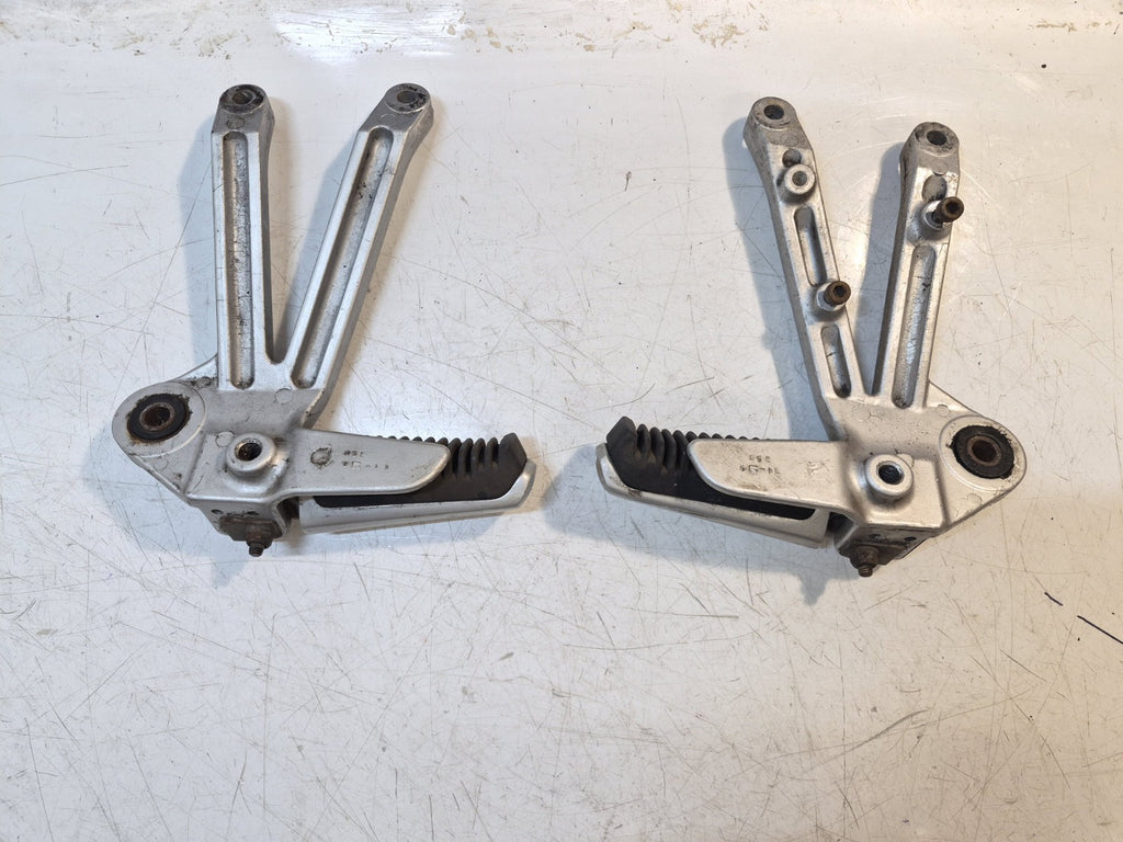 Suzuki VX 800 Pillion Pegs And Hangers