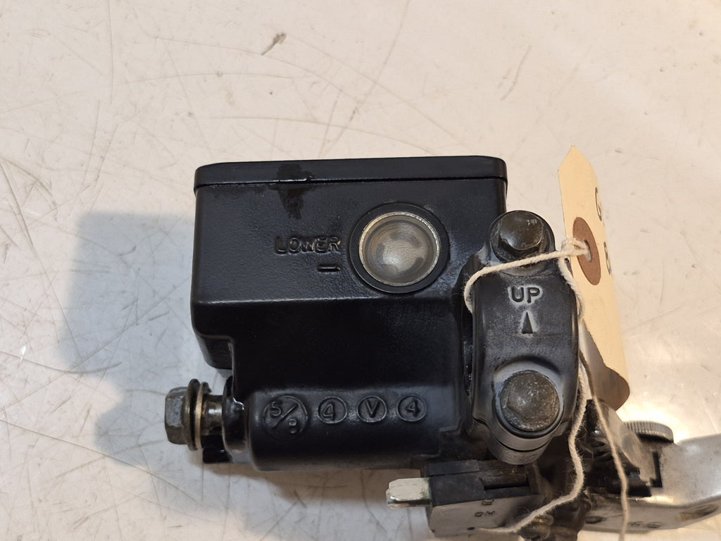 Suzuki GSF 650 Bandit Front Brake Master Cylinder And Lever