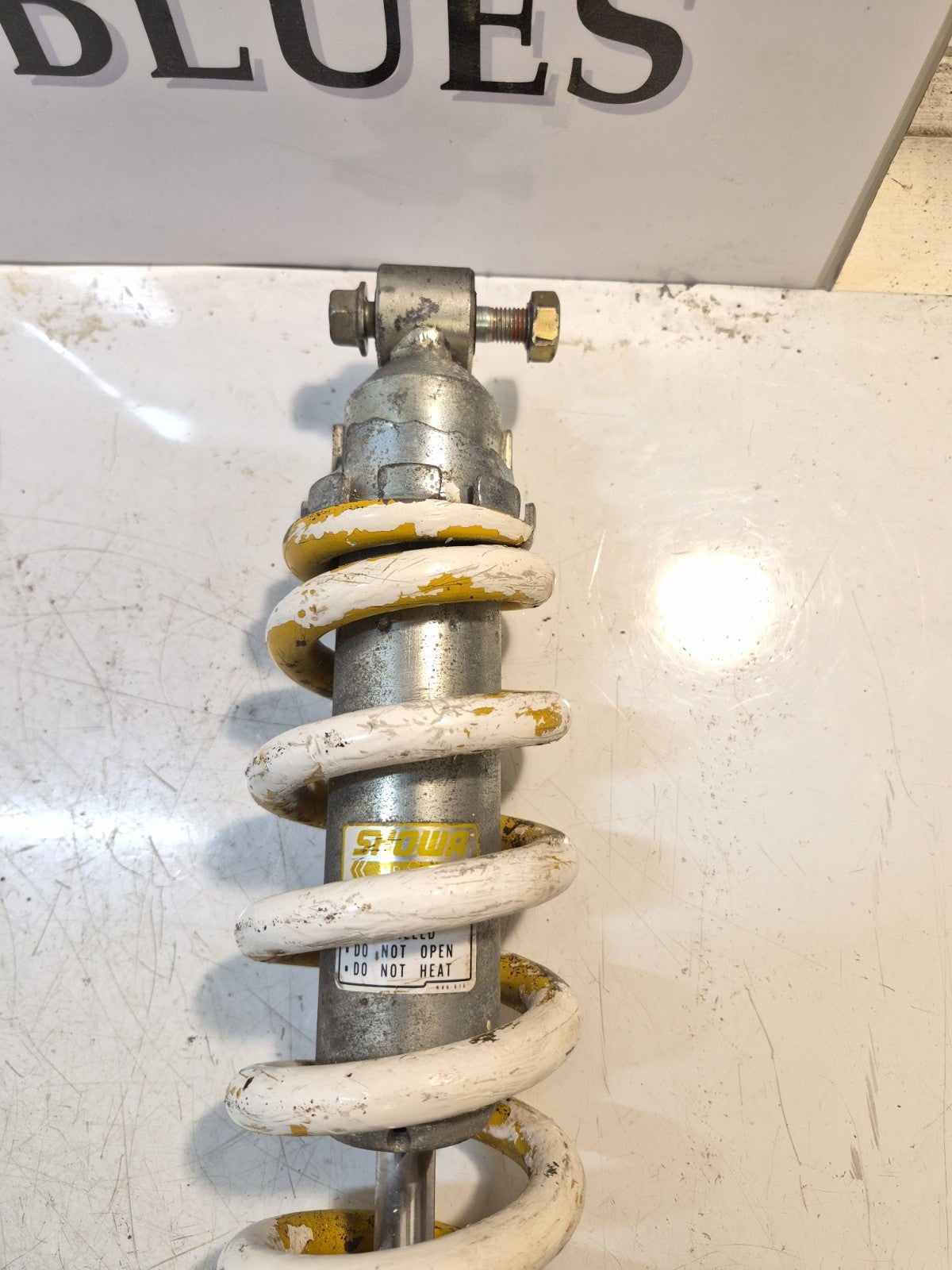Honda VTR 1000 Firestorm Mono Shock