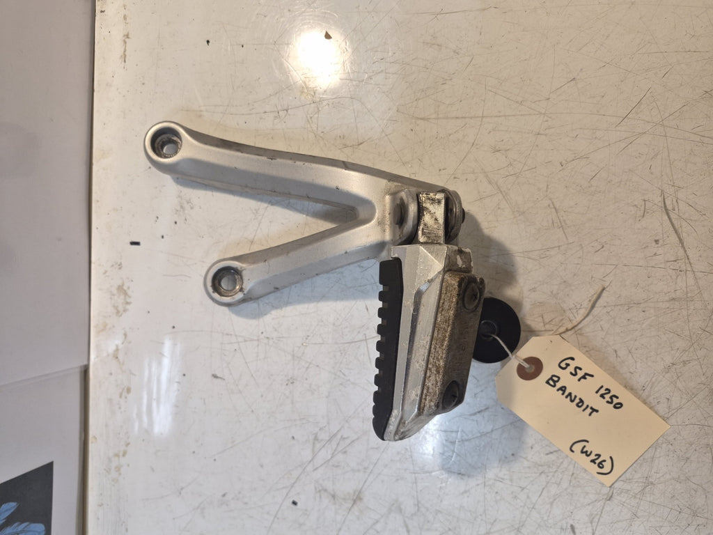Suzuki GSF 1250 Bandit Rear Peg Hanger, Righthand