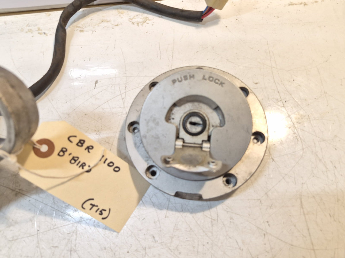 Honda CBR 1100 Blackbird Lock Set