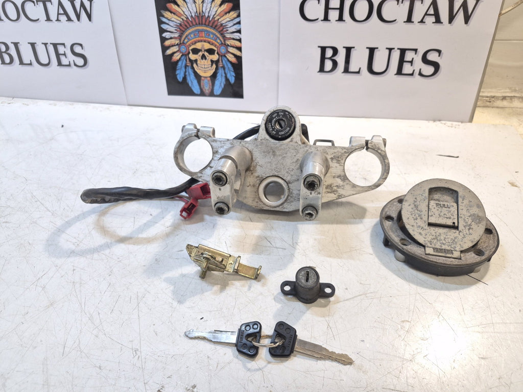 YAMAHA FAZER FZS600 LOCK SET IGNITION SWITCH, TANK LOCK SEAT LOCK + ONE KEY