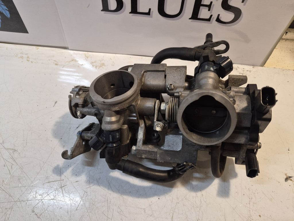 Honda NT 700 Deauville Throttle Bodies