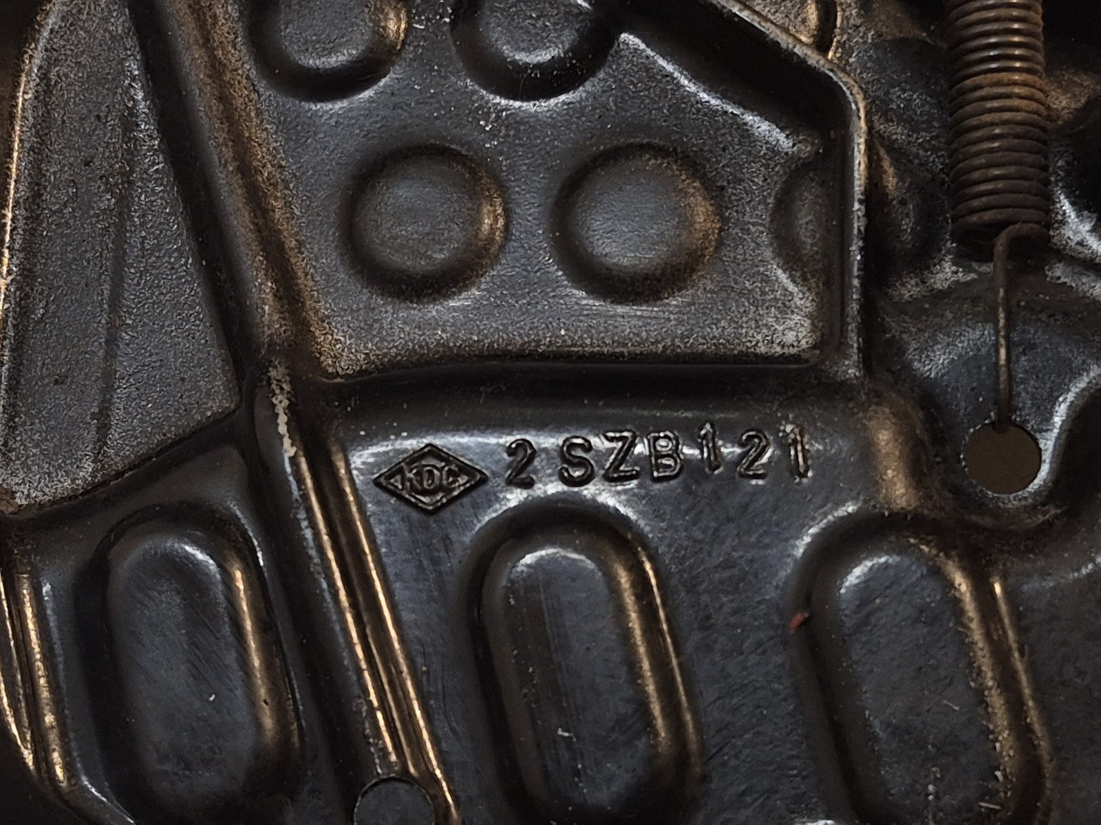Suzuki GSF 650 Front Sprocket Cover