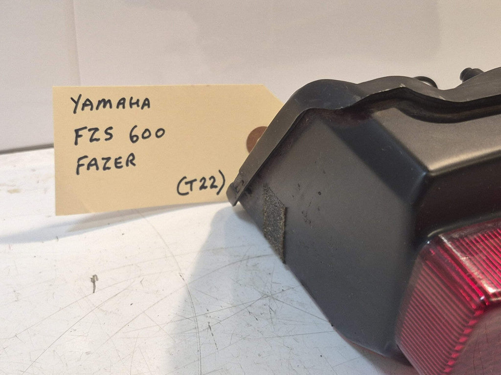 Yamaha FZS 600 FAZER Tail Light