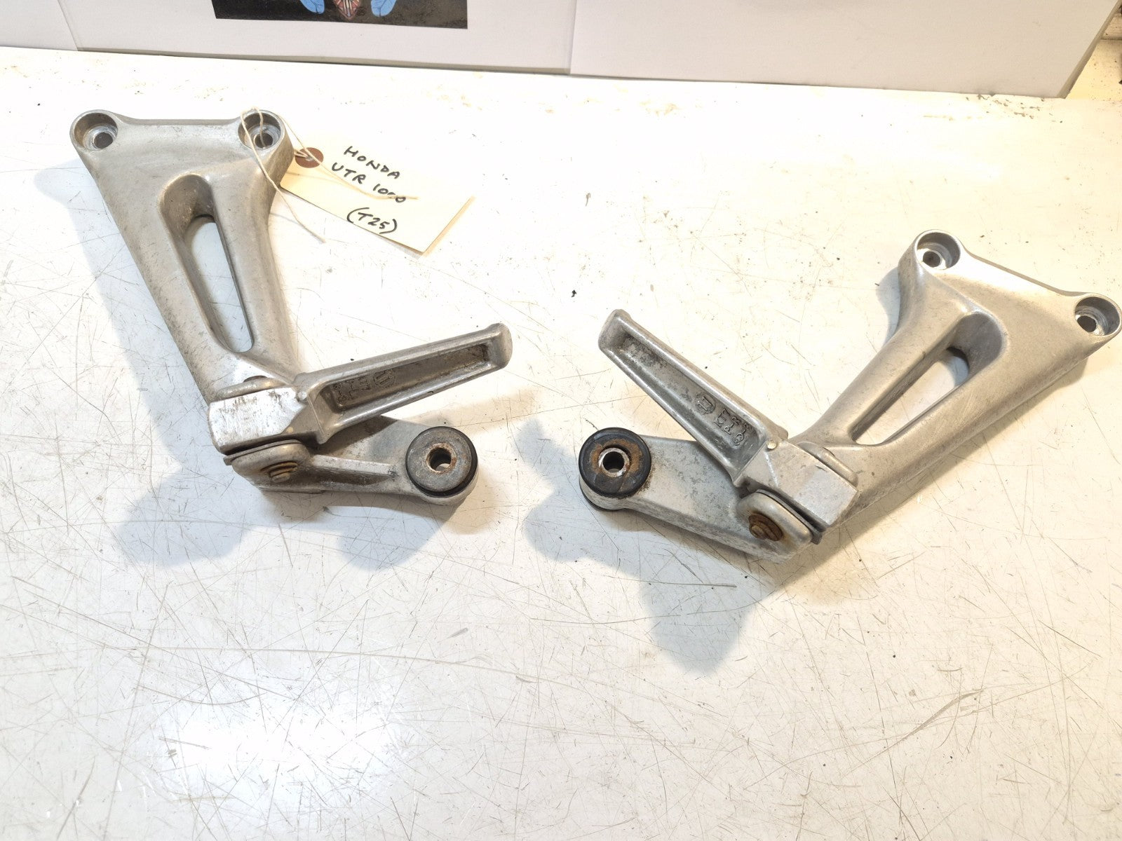 Honda VTR 1000 Firestorm Pillion Pegs And Hangers, Pair