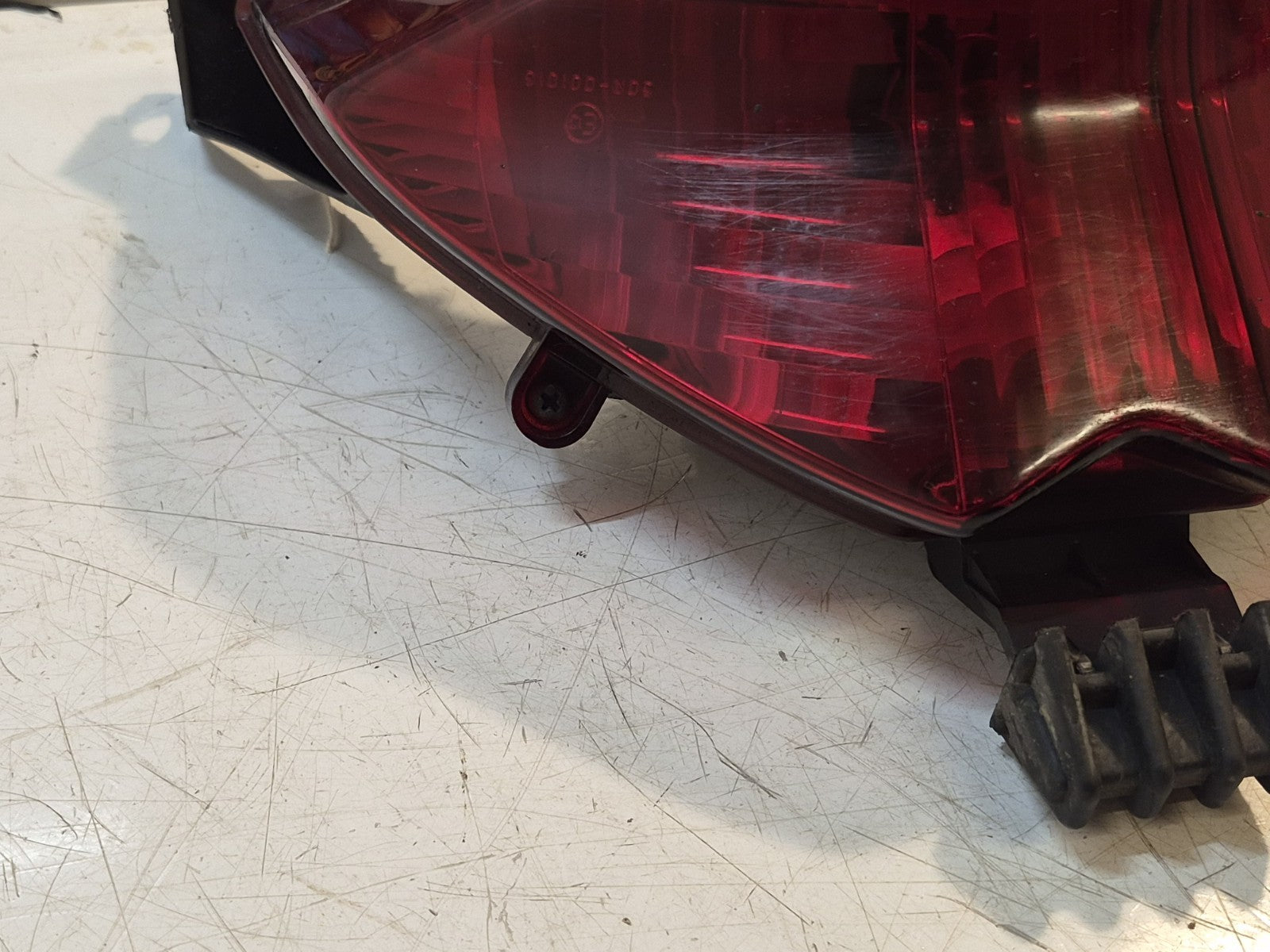 Suzuki GSF 1250 Tail Light