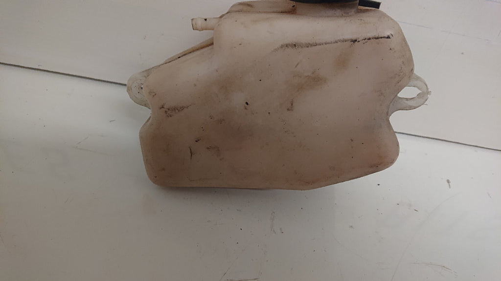Kawasaki GPZ500 S Header Tank