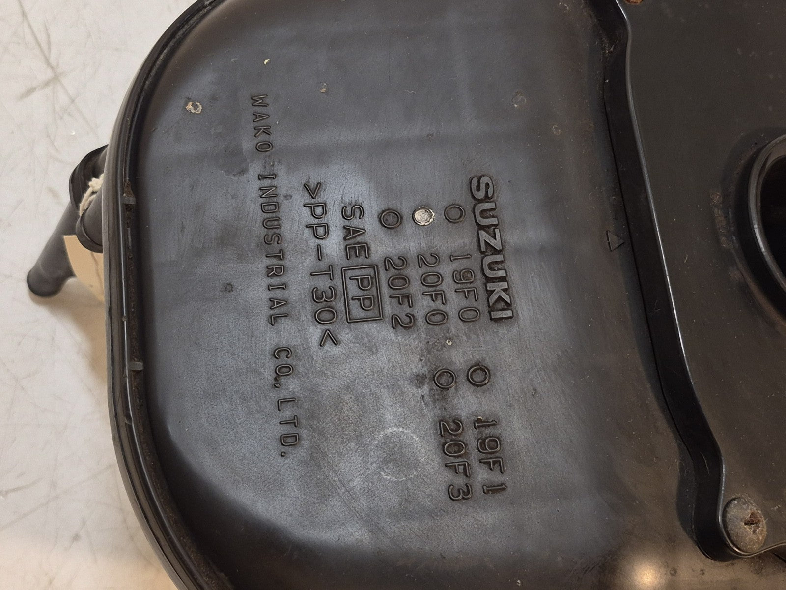 Suzuki SV 650 Gen 1 Airbox