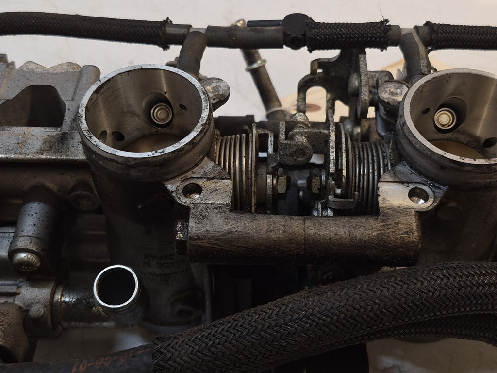 Suzuki GSF 1250 Bandit Throttle Bodies