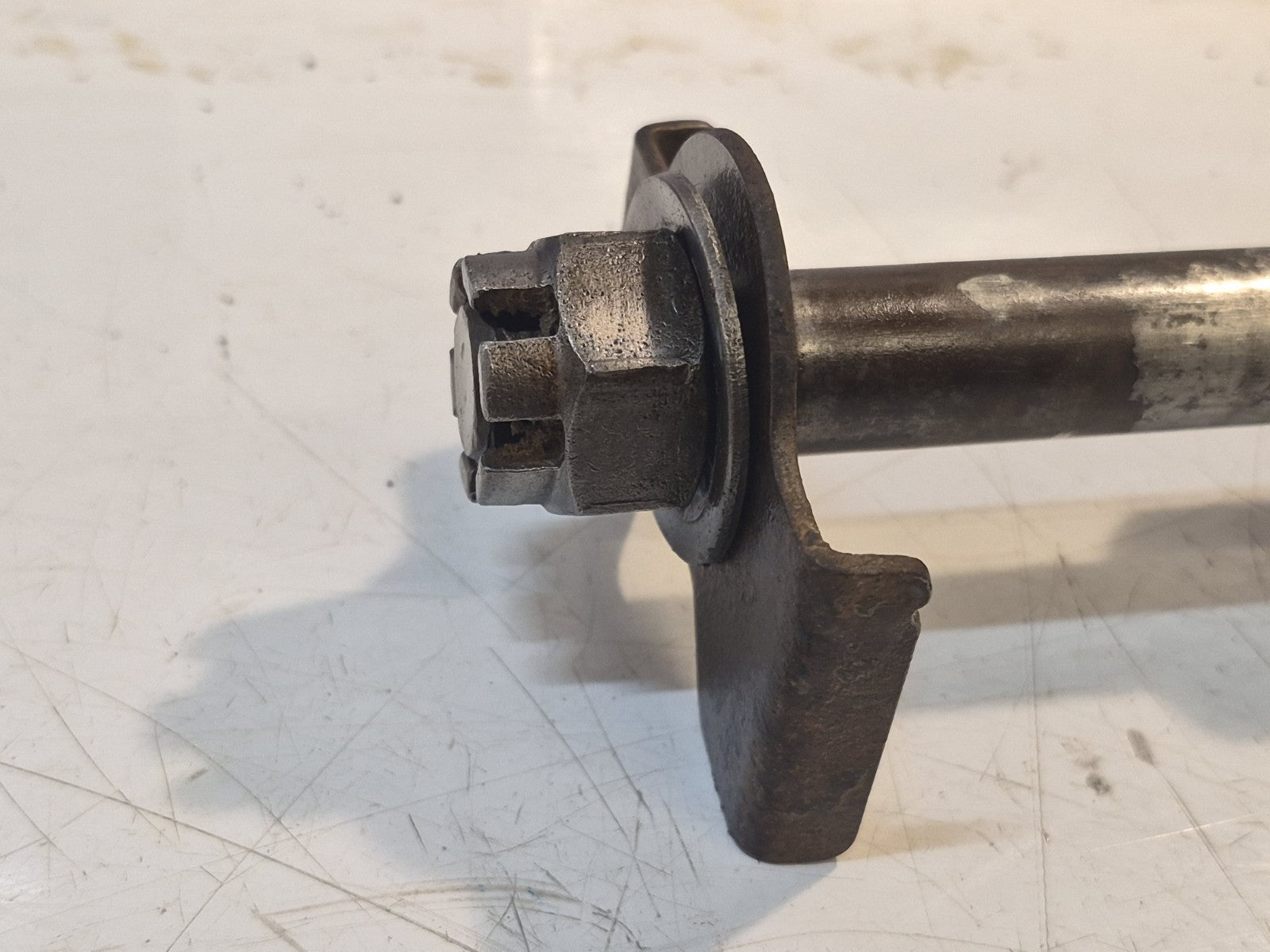 Kawasaki ER 5 Rear Wheel Spindle And Spacers