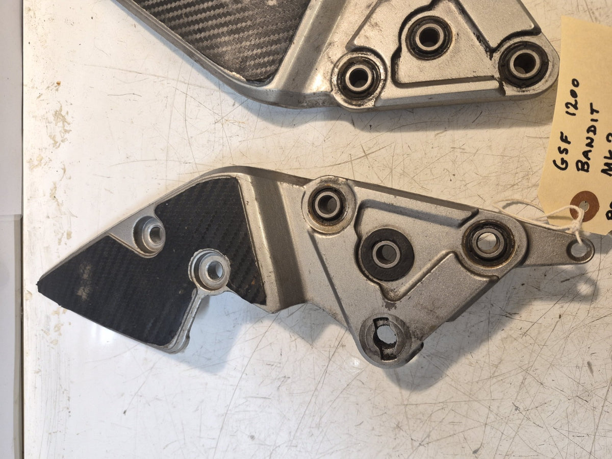 Suzuki GSF 1200 Bandit Mk2 Front Peg Hangers, Pair