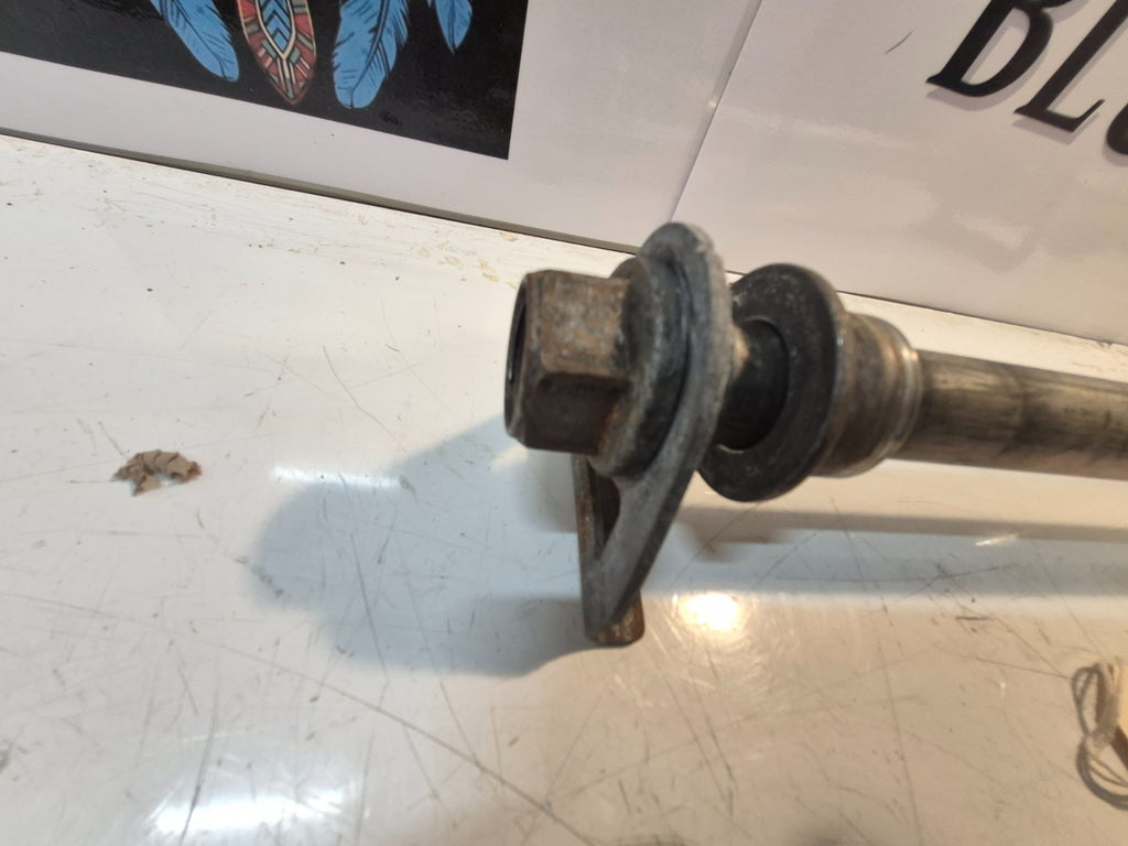 Suzuki SV 650 Gen 2 Rear Wheel Spindle