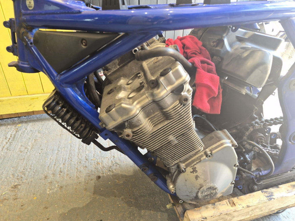 Suzuki GSF 600 Bandit Mk2 Engine/Frame/V5