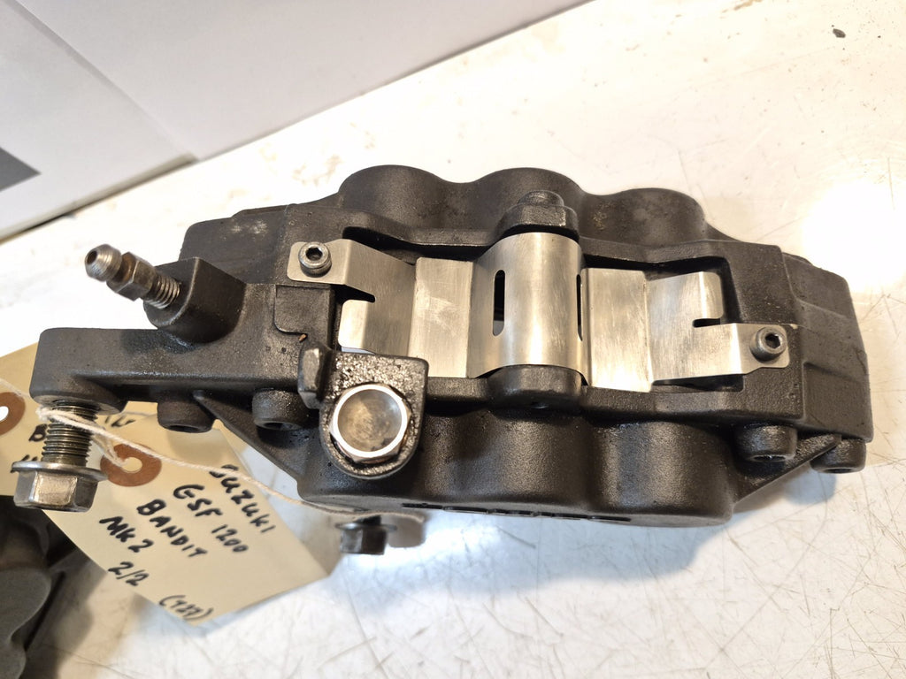 Suzuki GSF 1200 Bandit Mk2 Front Brake Calipers, Pair