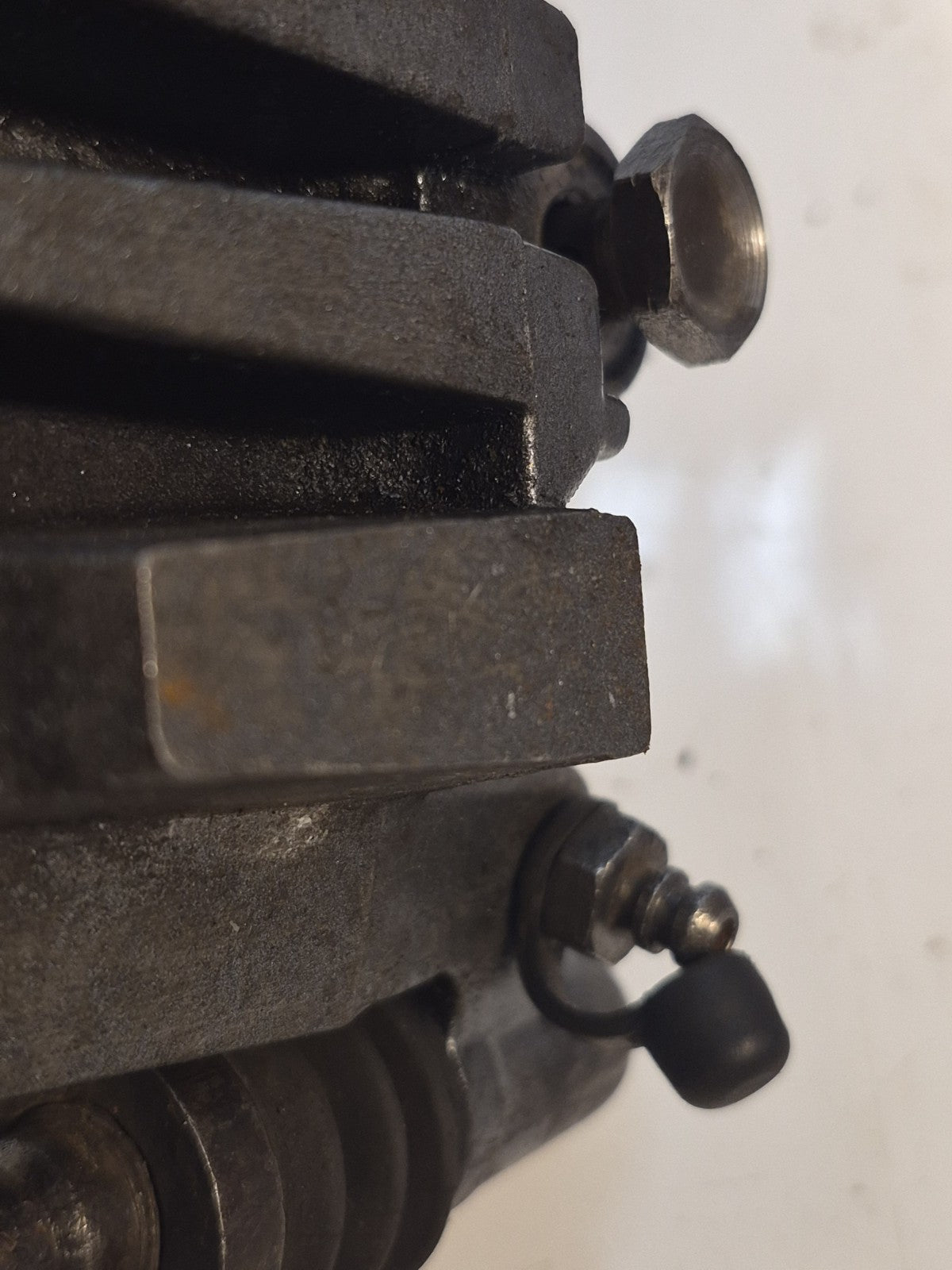 Kawasaki ER 5 Front Brake Caliper