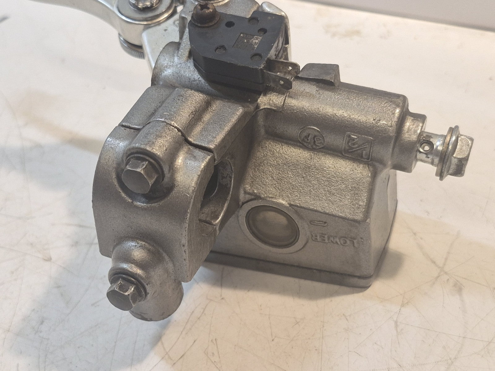 Suzuki VX 800 Front Brake Master Cylinder And Lever
