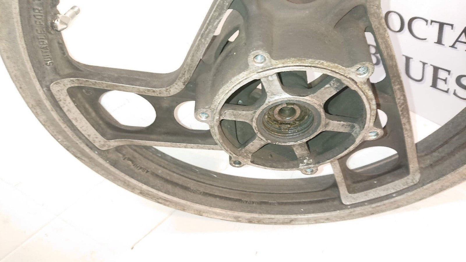 Yamaha XJ 900 Front Wheel