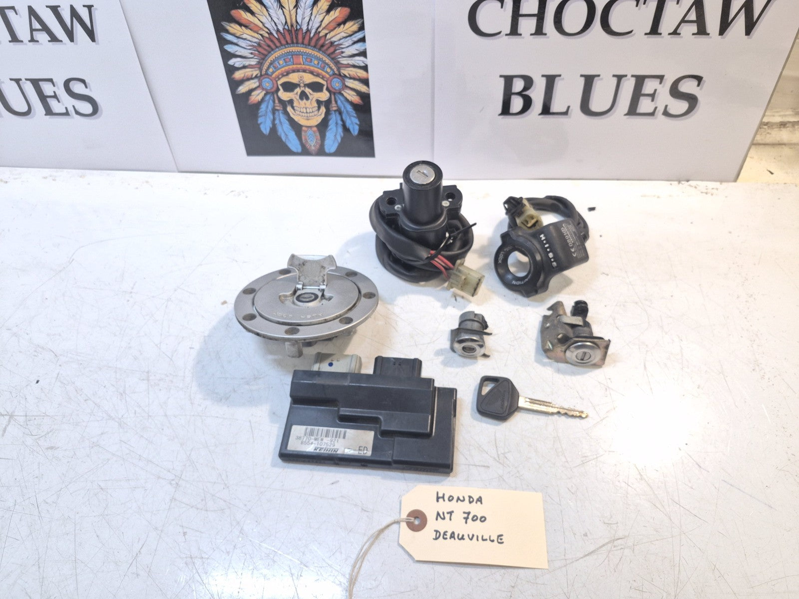 Honda NT 700 Deauville Lock Set ( HISS, CDI)