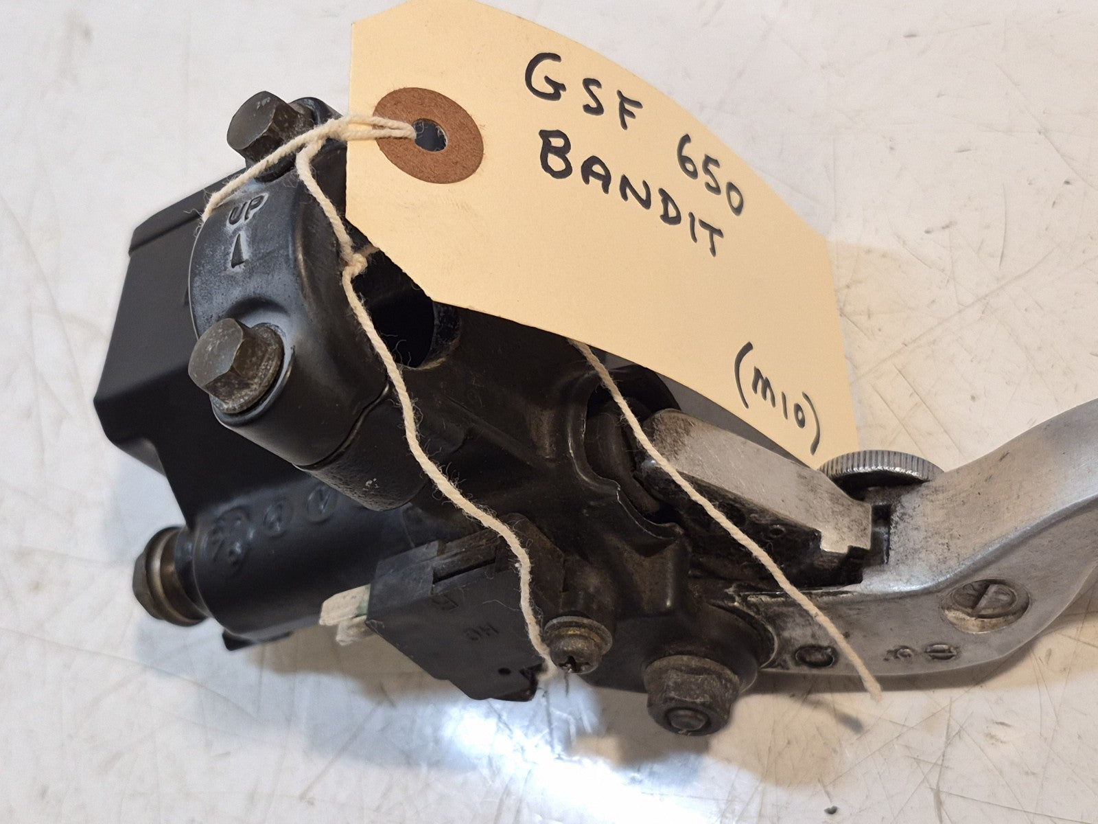 Suzuki GSF 650 Bandit Front Brake Master Cylinder And Lever