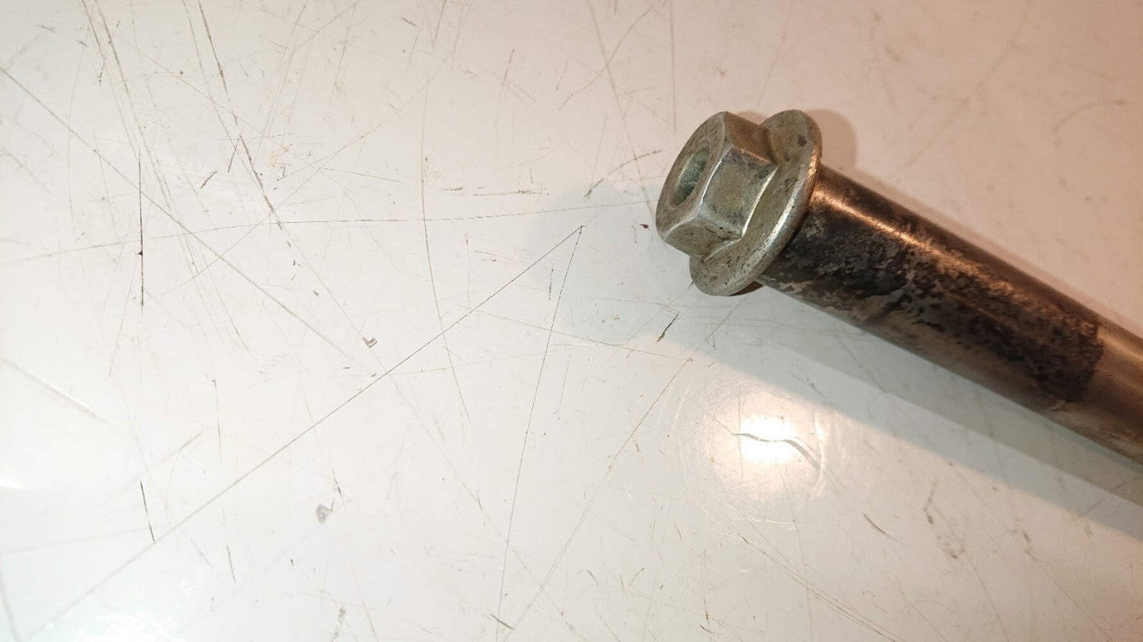 Suzuki GSF 650 Bandit Swinging Arm Spindle