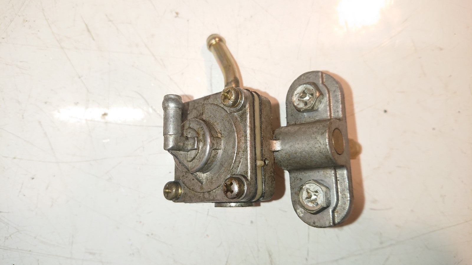 Suzuki SV 650 Fuel Vacumn, Pet Lock