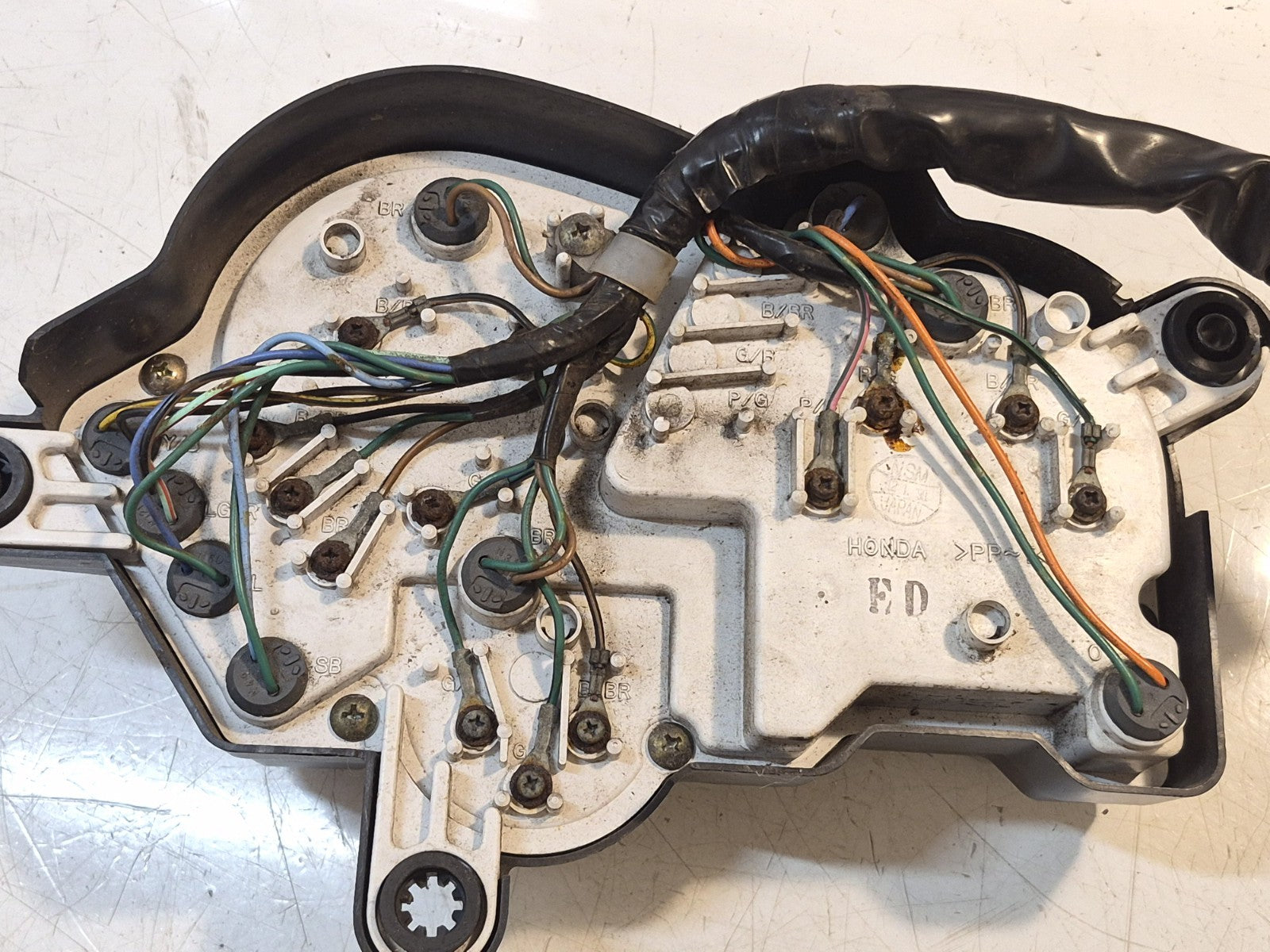 Honda VTR 1000 Firestorm Clocks/Instrument Cluster