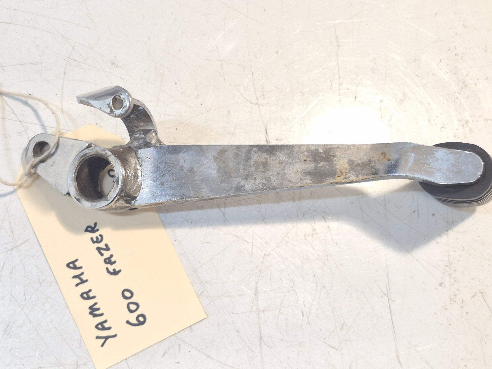 Yamaha FZS 600 FAZER Rear Brake Lever