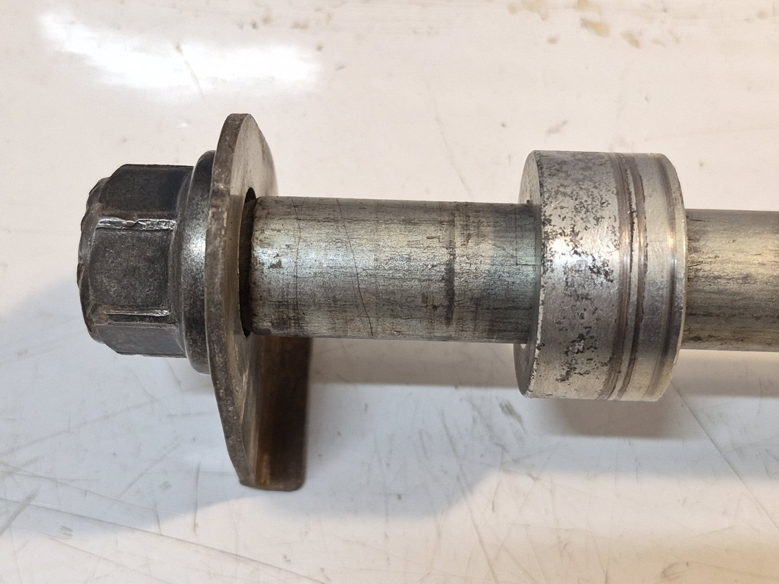 Suzuki GSF 650 Bandit Rear Wheel Spindle And Spacers