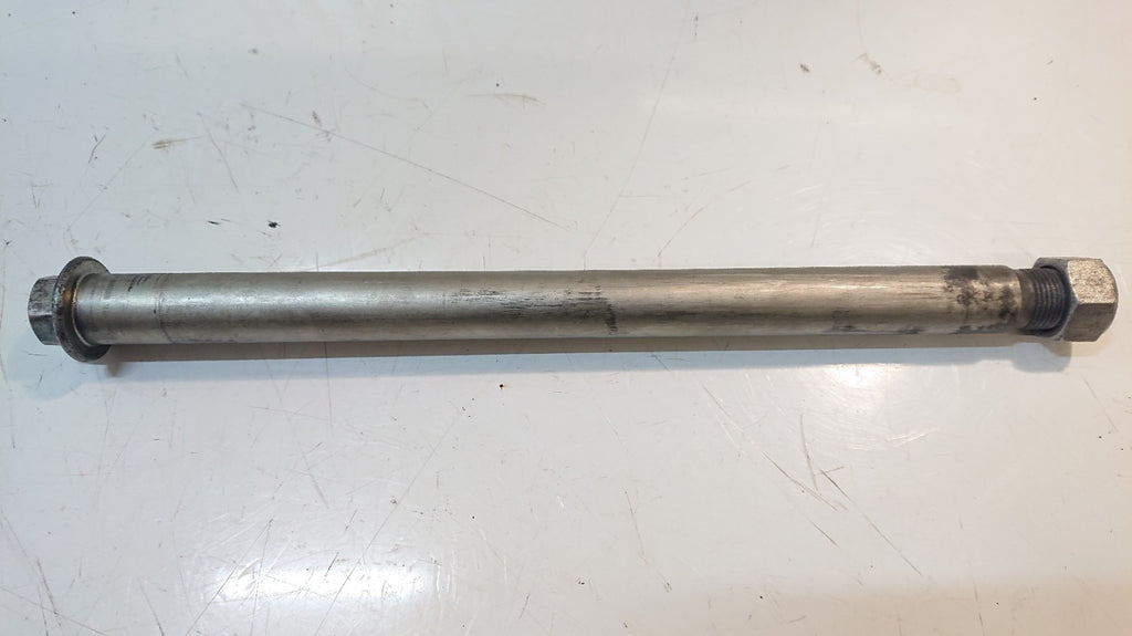 Suzuki GSF 600 Bandit Swinging Arm Spindle