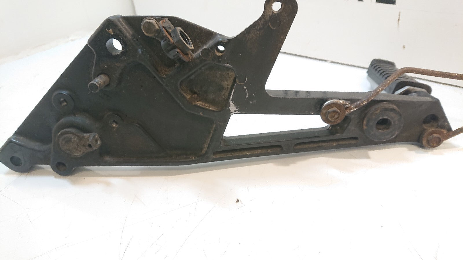Kawasaki GPZ 1000 RX Peg Carrier, Righthand