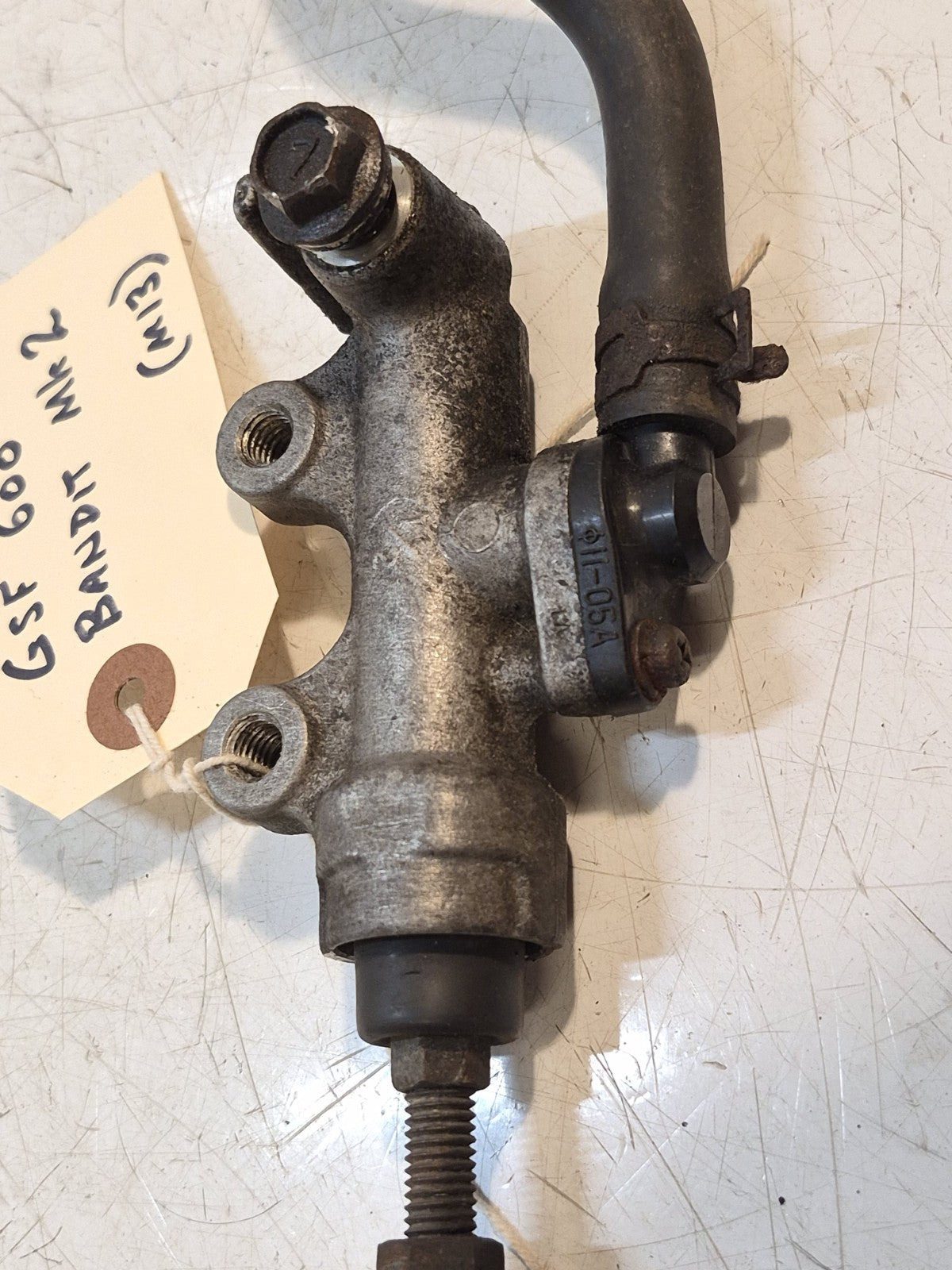 Suzuki GSF 600 Bandit Mk2 Rear Brake Master Cylinder