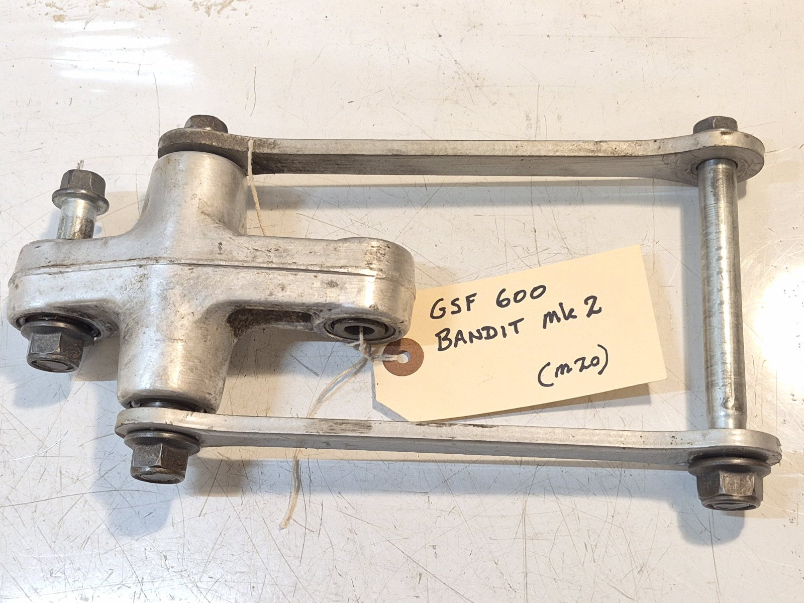 Suzuki GSF 600 Bandit Mk2 Mono Shock Linkage  / Lower Mount