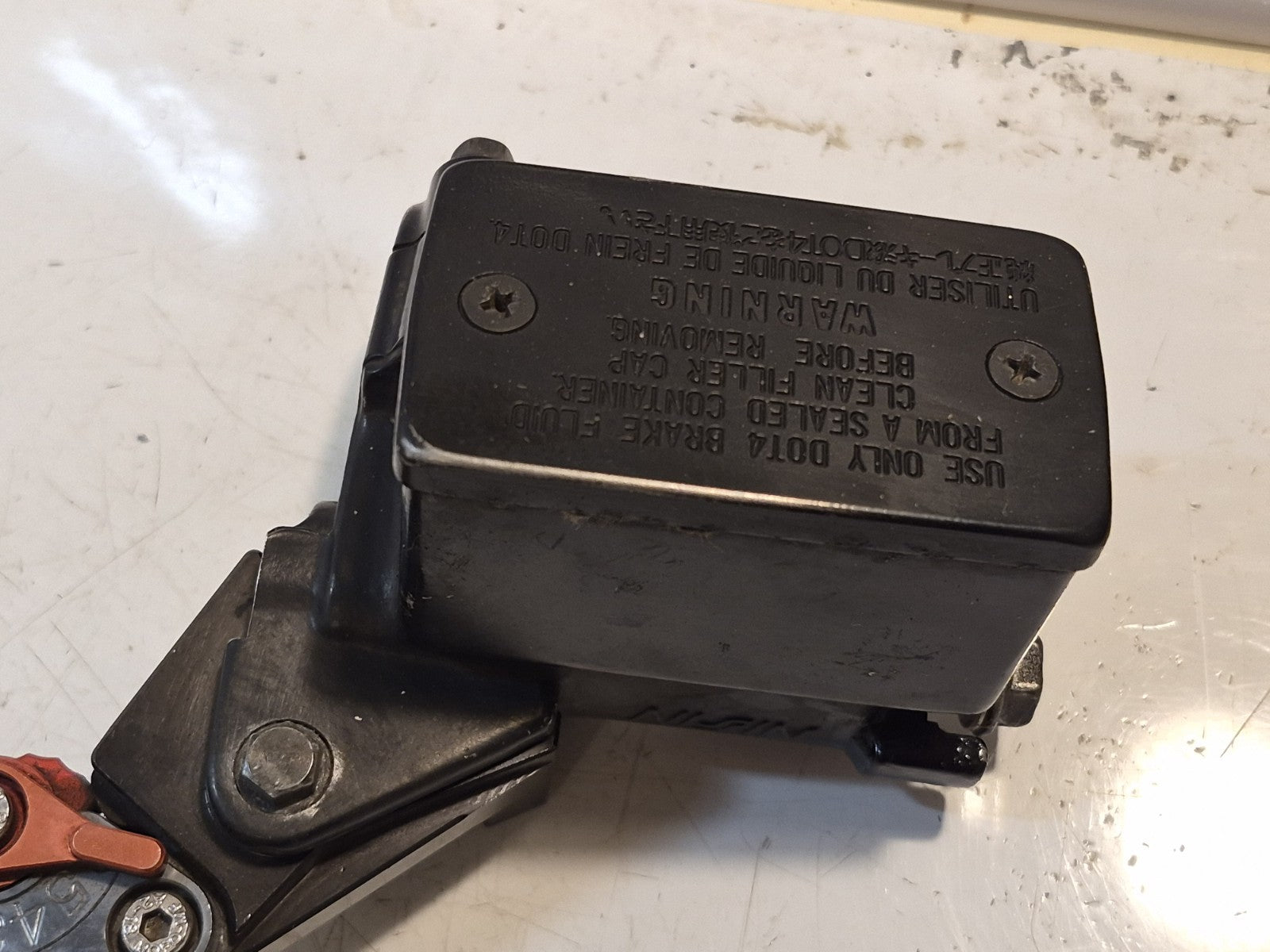 Suzuki GSF 1250 Bandit Front Brake Master Cylinder And Lever