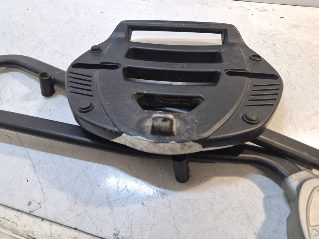 Honda CBR 1100 Blackbird Givi Base And Brackets