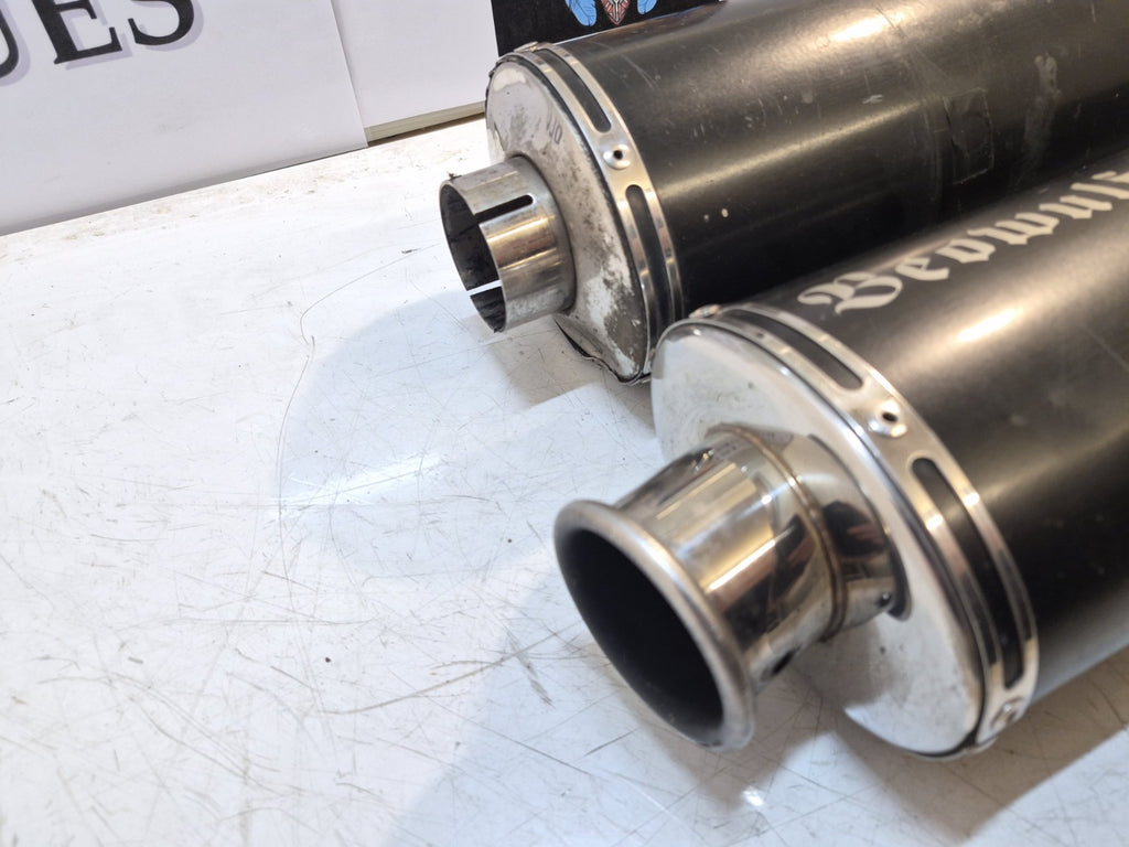 Honda CBR 1100 Blackbird Exhaust End Cans, Pair, Beowulf