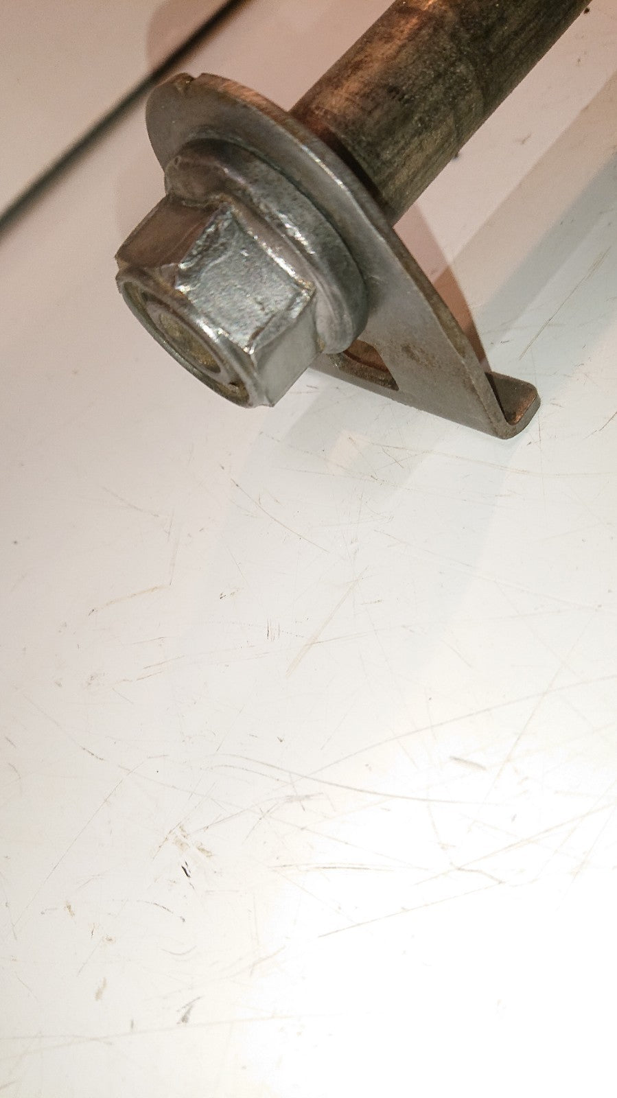 Suzuki GSF 600 Bandit Mk2 Rear Wheel Spindle