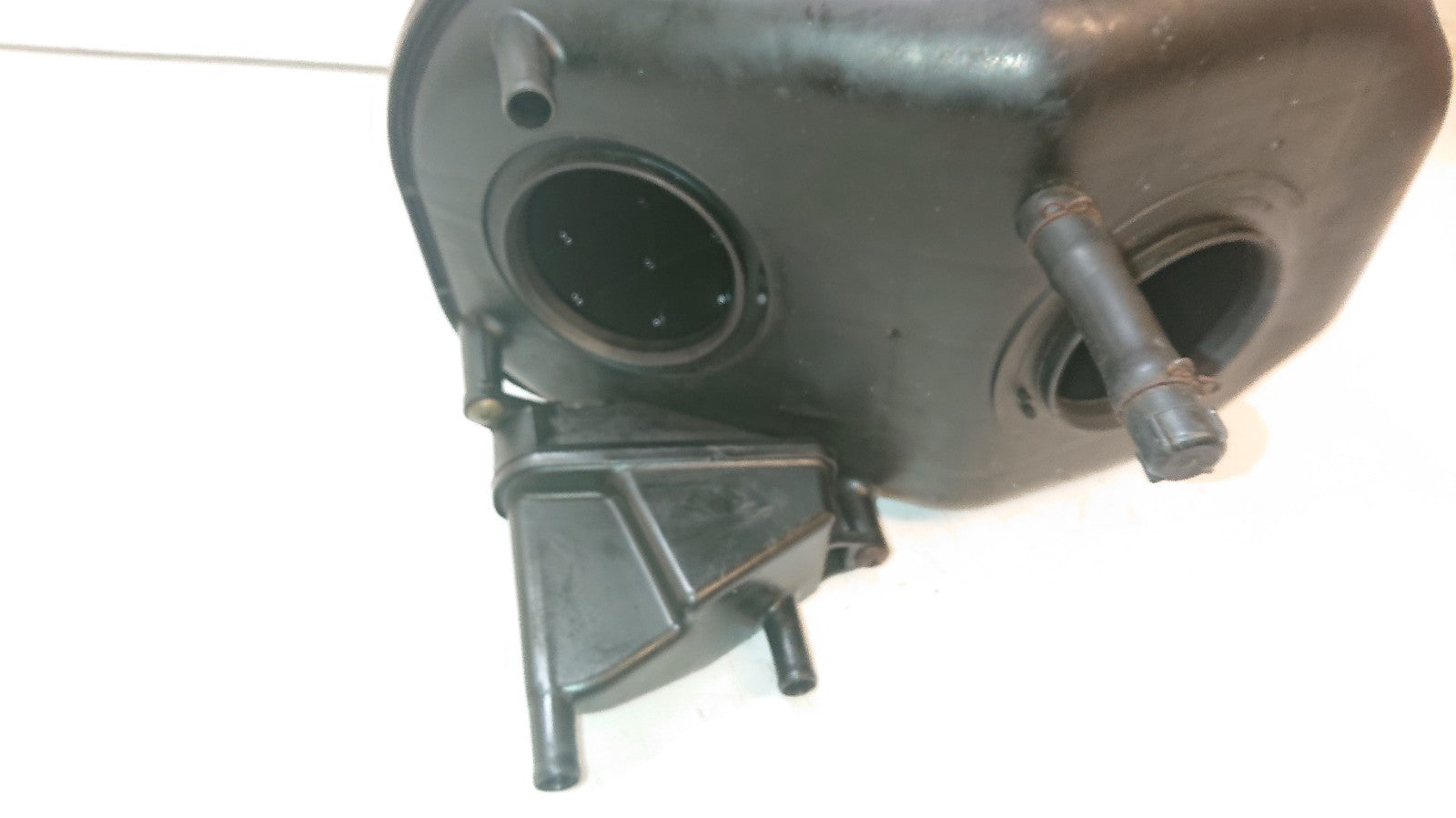 Suzuki SV 650 Air Box