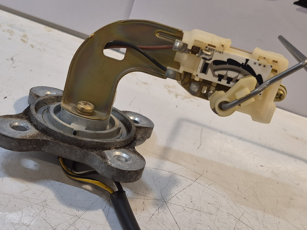 Suzuki GSF 600 Bandit Mk2 Fuel Gauge Sender Unit