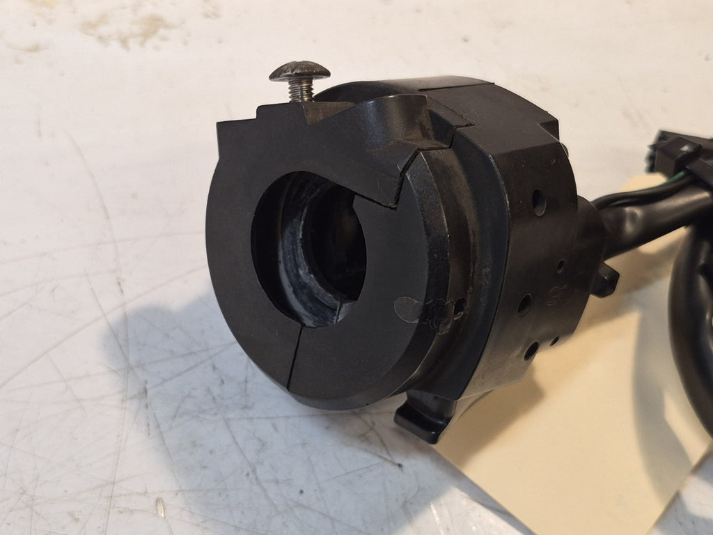 Suzuki GSF 1250 Bandit Switchgear Righthand