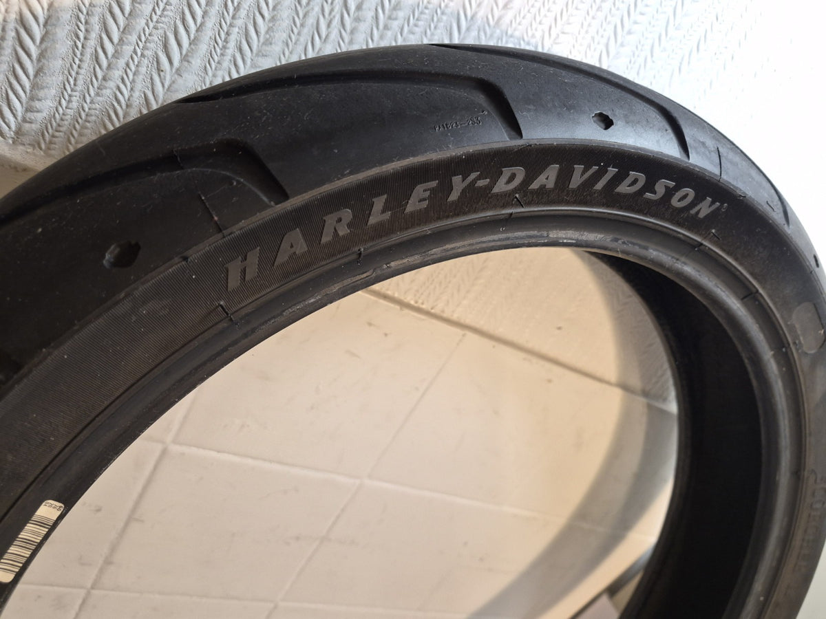 Michelin Scorcher "11" 120/70 ZR 19 Part Worn Tyre