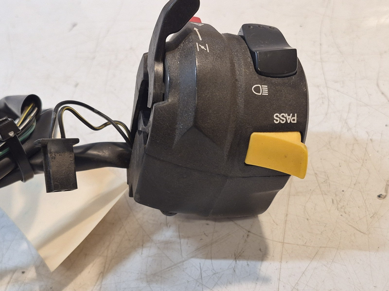 Suzuki GSF 650 Bandit Switch Gear, Righthand