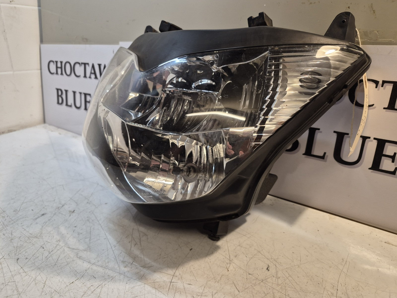 Suzuki GSF 650S Bandit Headlight