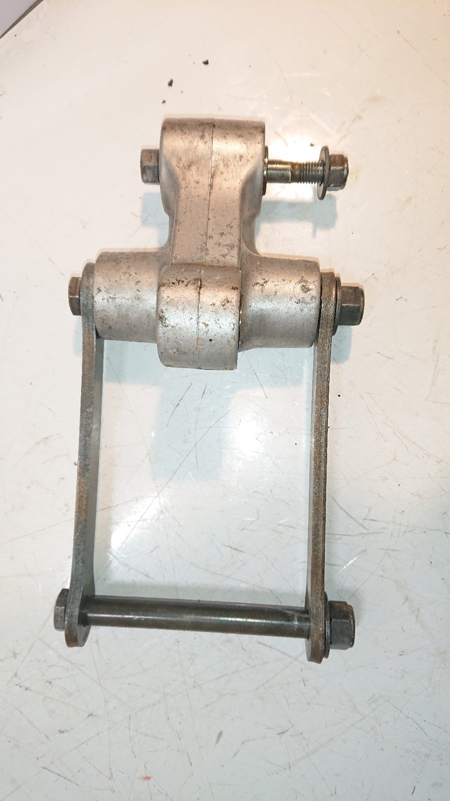 Yamaha FZS 600 FAZER Mono Shock Lower Mount, Linkage